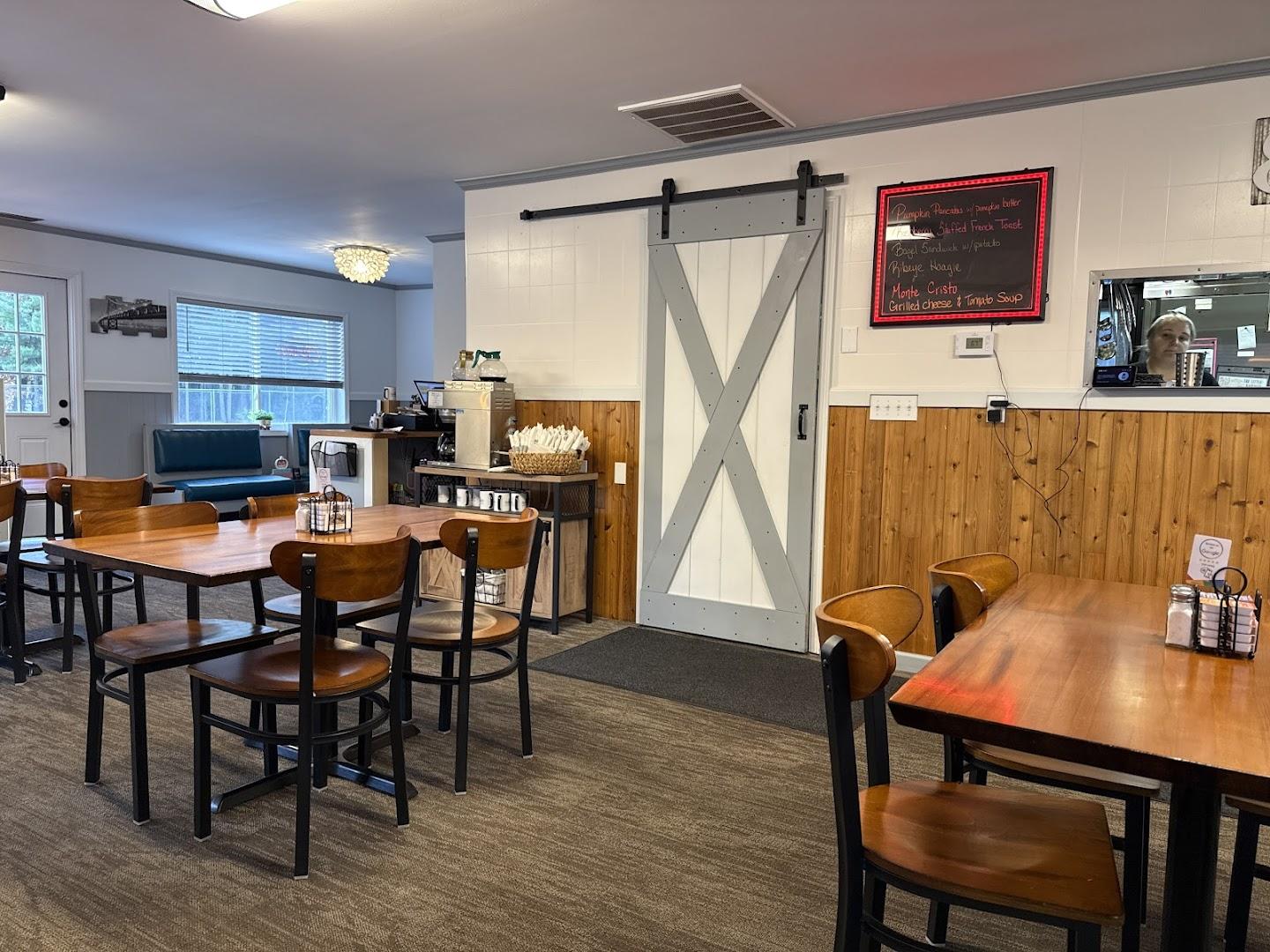 Hammer & Nail Restaurant