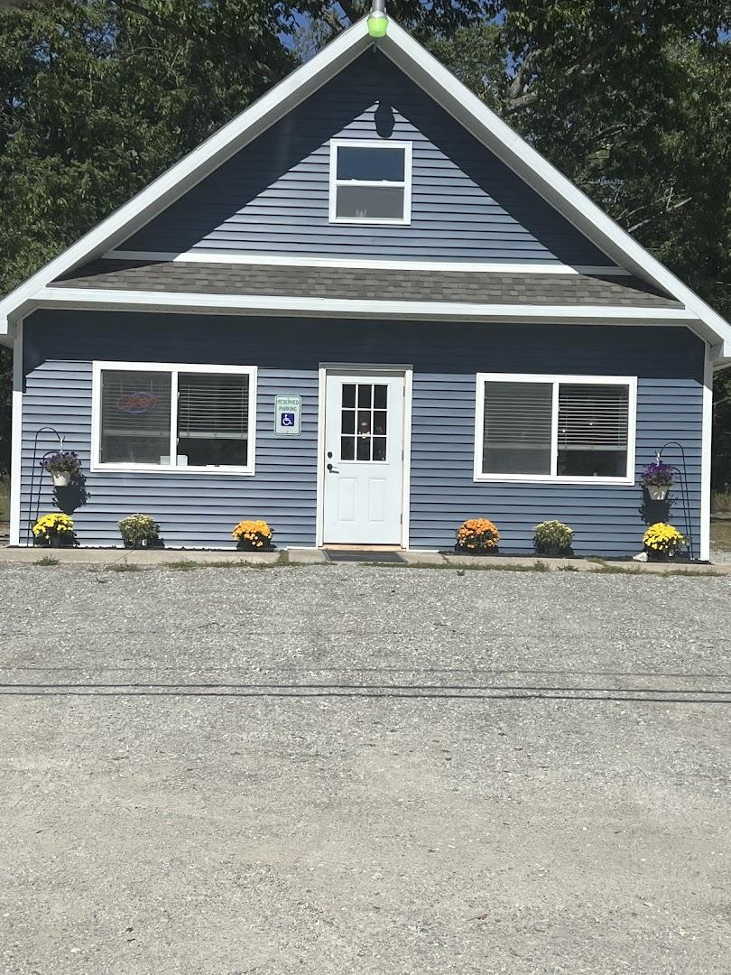 Hammer & Nail Restaurant